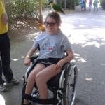 CasaOz- una bambina felice in gita a Zoom